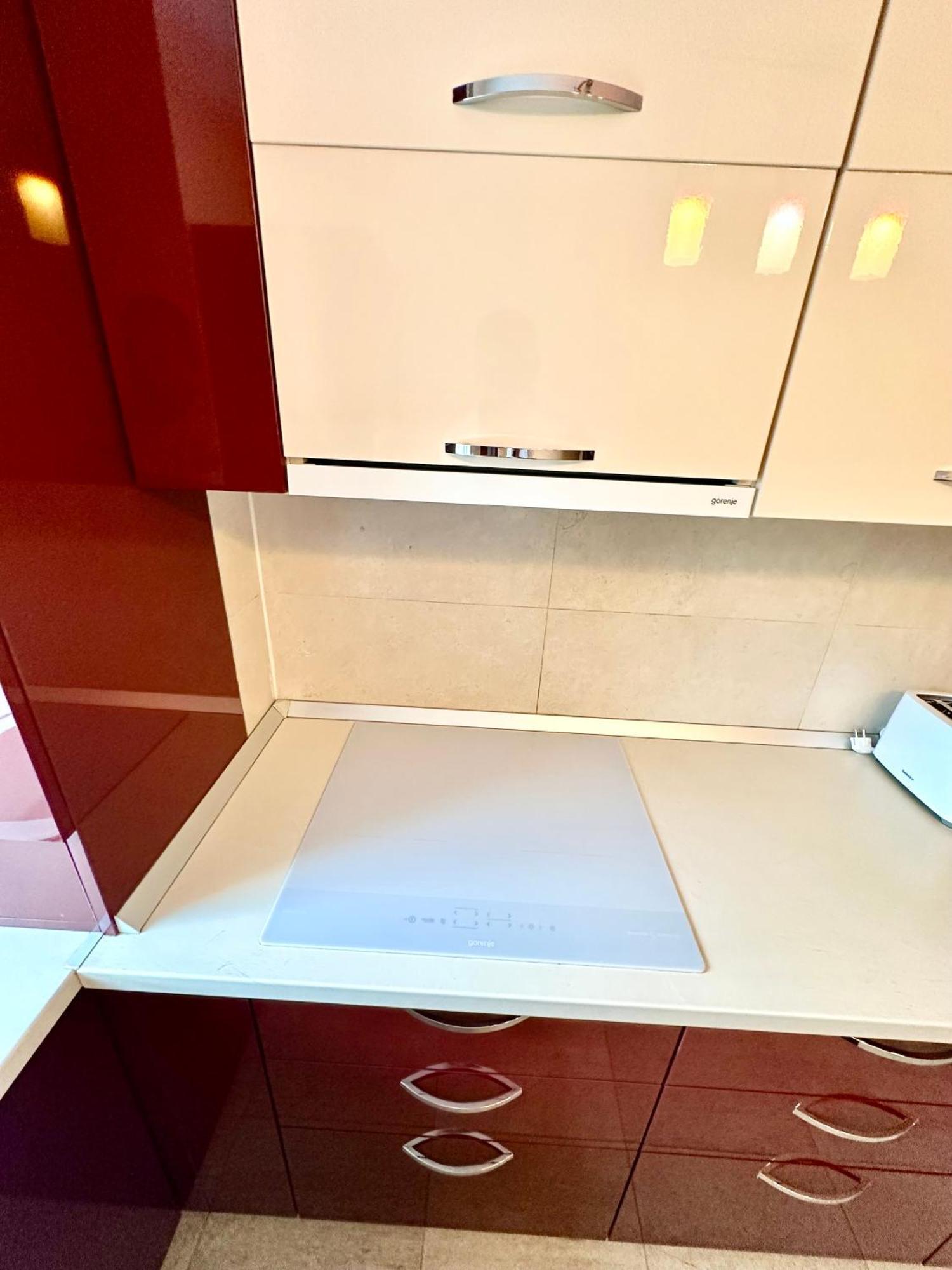 Kasper Coresi Mall - Rise Private Apartments & Suites Брашов Экстерьер фото