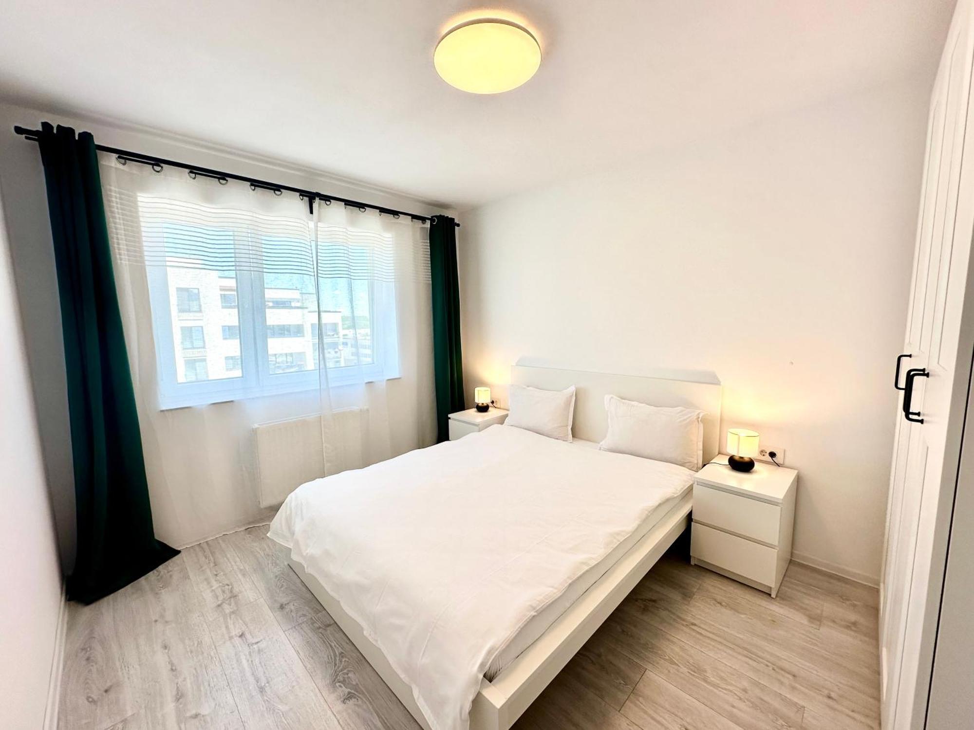 Kasper Coresi Mall - Rise Private Apartments & Suites Брашов Экстерьер фото